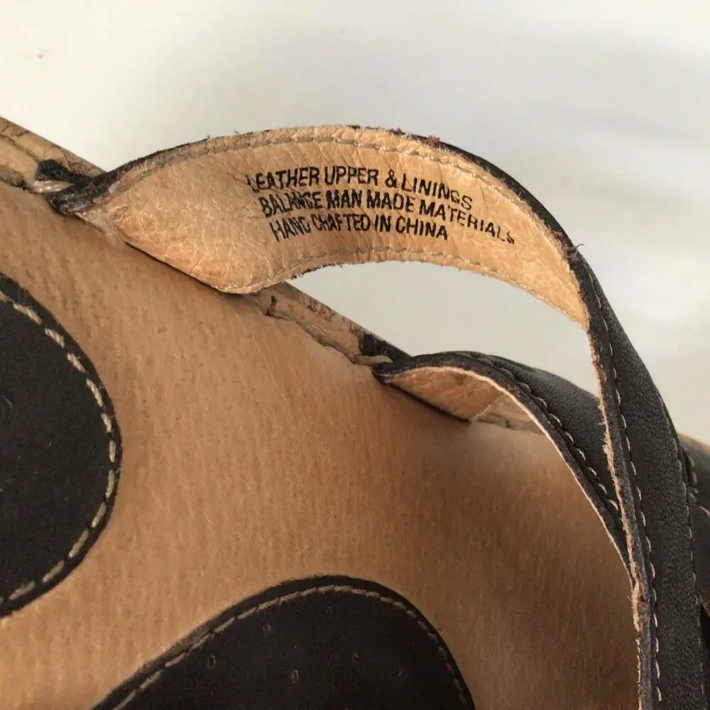 Born Slip On Brown Leather Sandals Sz 9